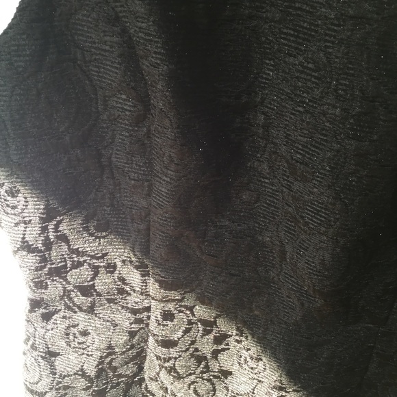 Black dress - Picture 2 of 3